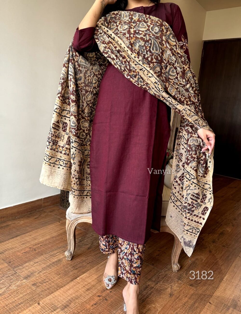 Handmade Printed Pure Kalamkari Handloom Fabric - Image 10