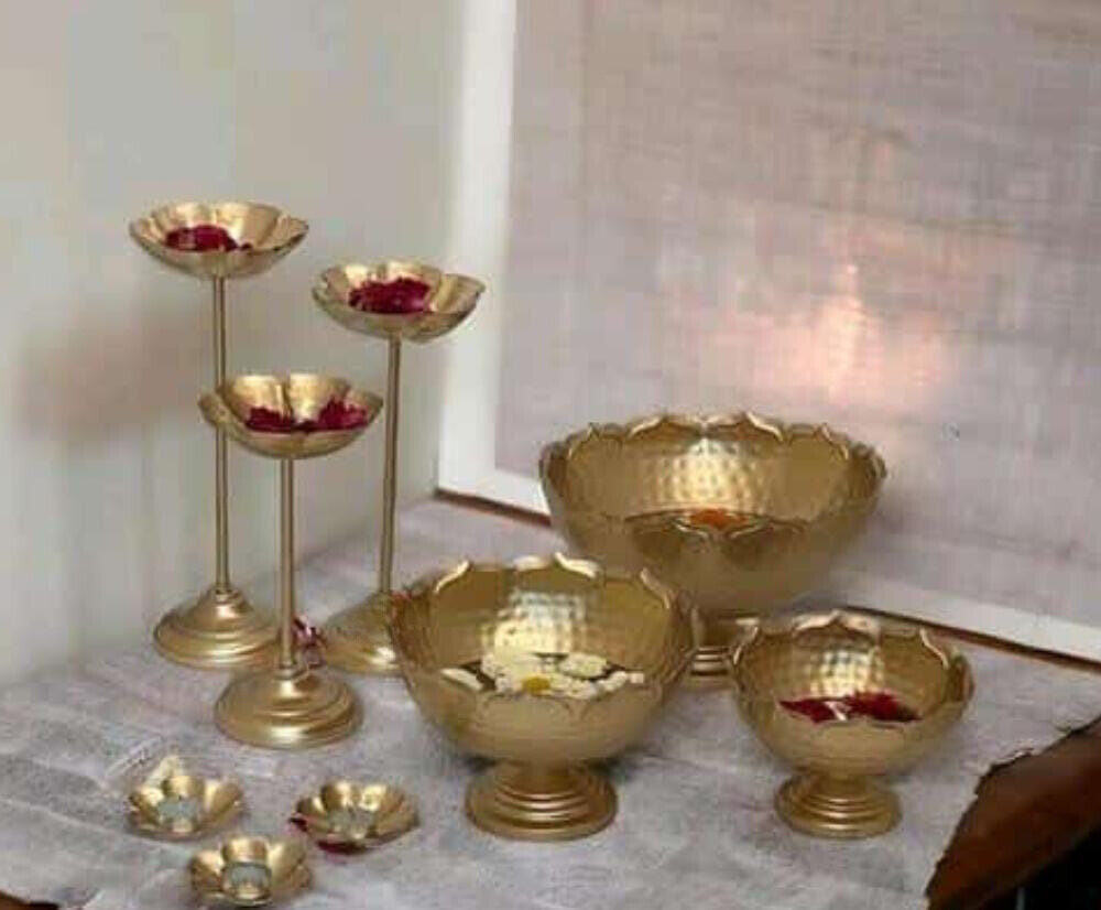 3 Urli Bowls 3 Lotus Stands 3 Small Votives (Complete set of 9 Pieces) - Image 2